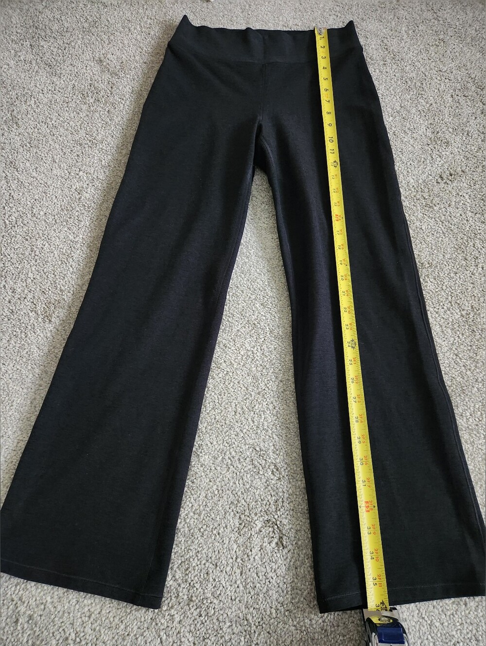 Vuori Mid Rise Elevation Slim Boot Cut Pants - Small - Picture 6 of 11